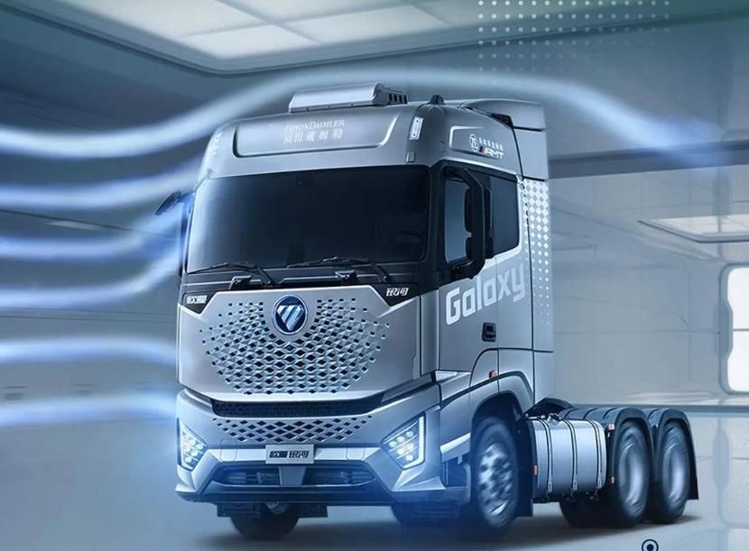 SMC模具在福田戴姆勒汽車前面板上的應用